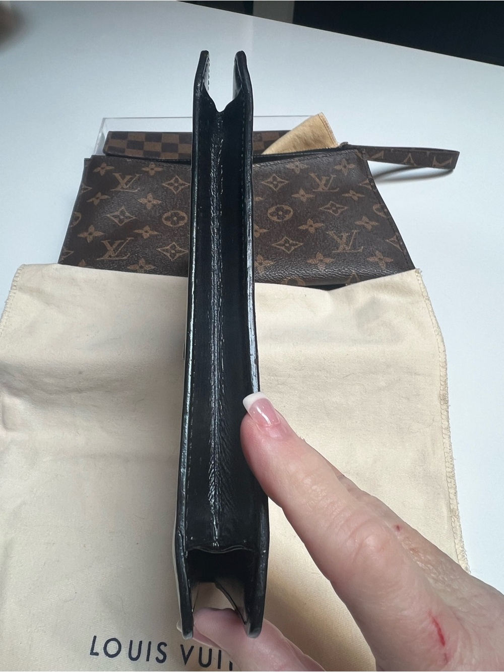 Louis Vuitton Black Epi Leather Slim Wallet - Picture 9 of 14